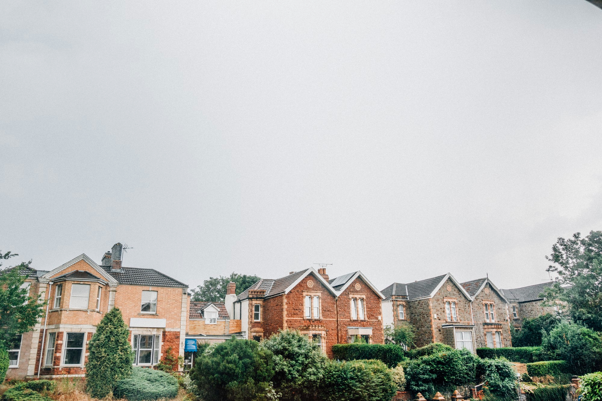 row-of-houses-in-bristol-england-1